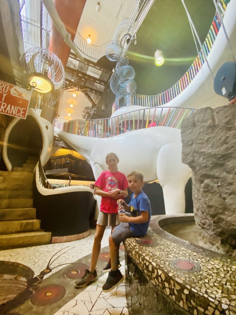 kids at city museum in st. louis