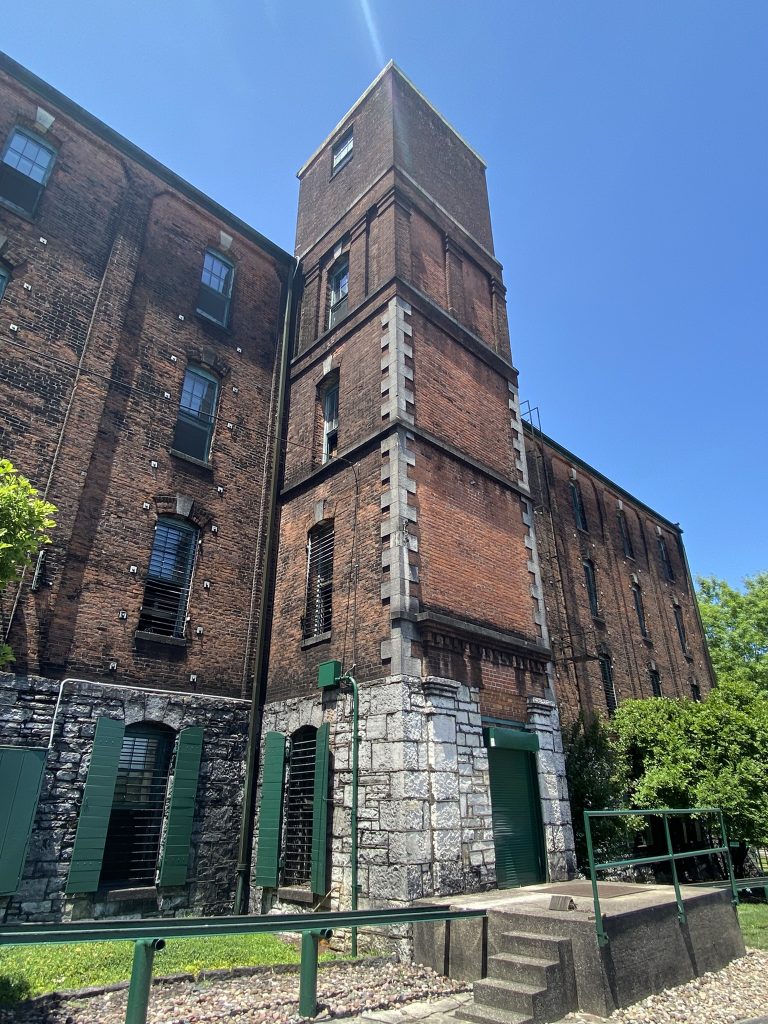 alcohol stains on outside of buffalo trace warehouse