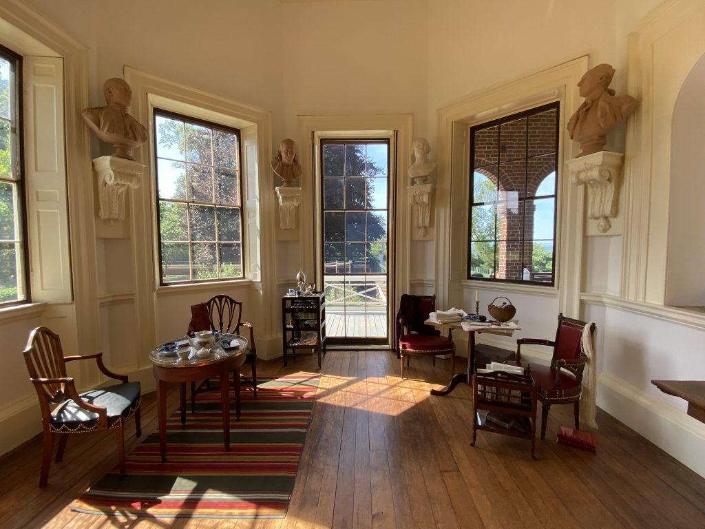 tea room at Monticello